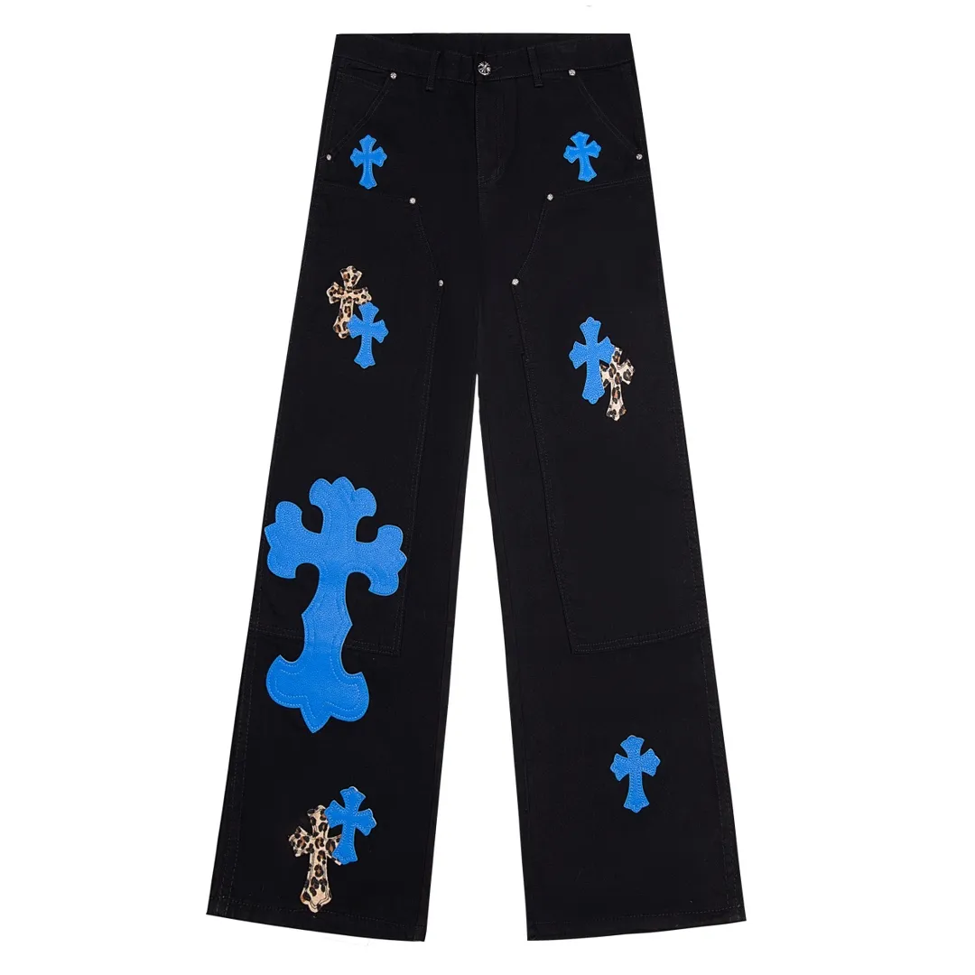 P290 model number: H653 chrome hearts Top Cow King F&F Limited to friends and family 1of1 Carhartt base version Jeans Three-dimensional version Loose and comfortable, not picky about body shape Look taller and slimmer Factory Seiko Original quality control Same style for men and women Can be matched with couples Versatile recommendation Must-have jeans for all seasons Hipsters have been disappointed From the quality selection of fabrics, the tailoring of details, and the matching of patterns are impeccable! The upper body is so handsome when worn...it can be easily worn by men, women and children! The craftsmanship is made of heavy-duty washed pure cotton denim fabric. After washing, it is soft and thick and looks very stylish when worn. Size: 28, 30, 32, 34, 36 (S-XXL) Color: black